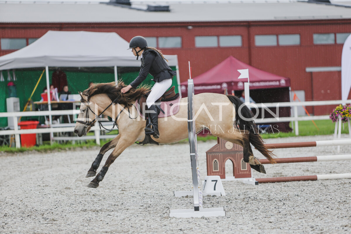 Tori_Karikas_2026_70_037
