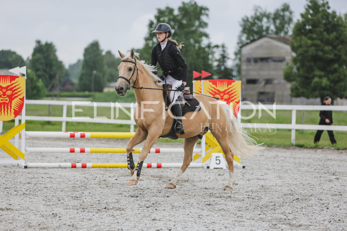 Tori_Karikas_2026_70_042