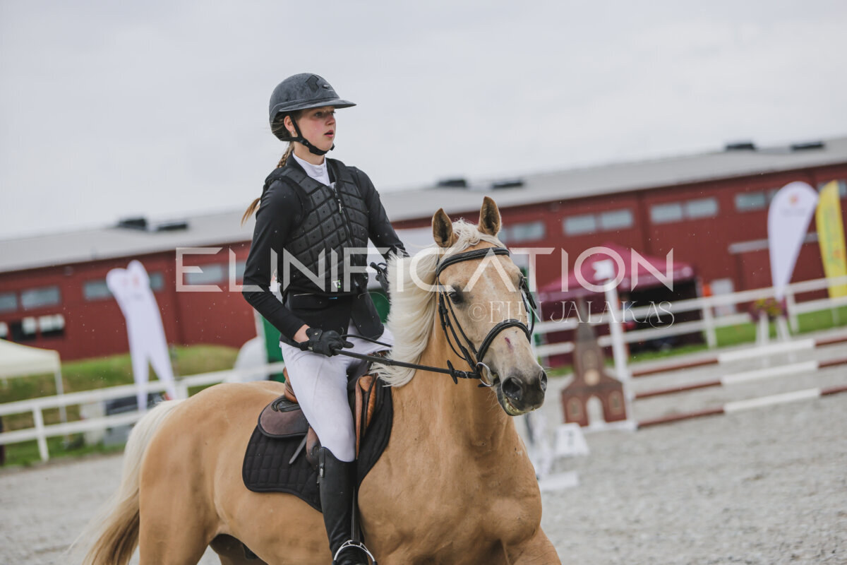 Tori_Karikas_2026_70_053