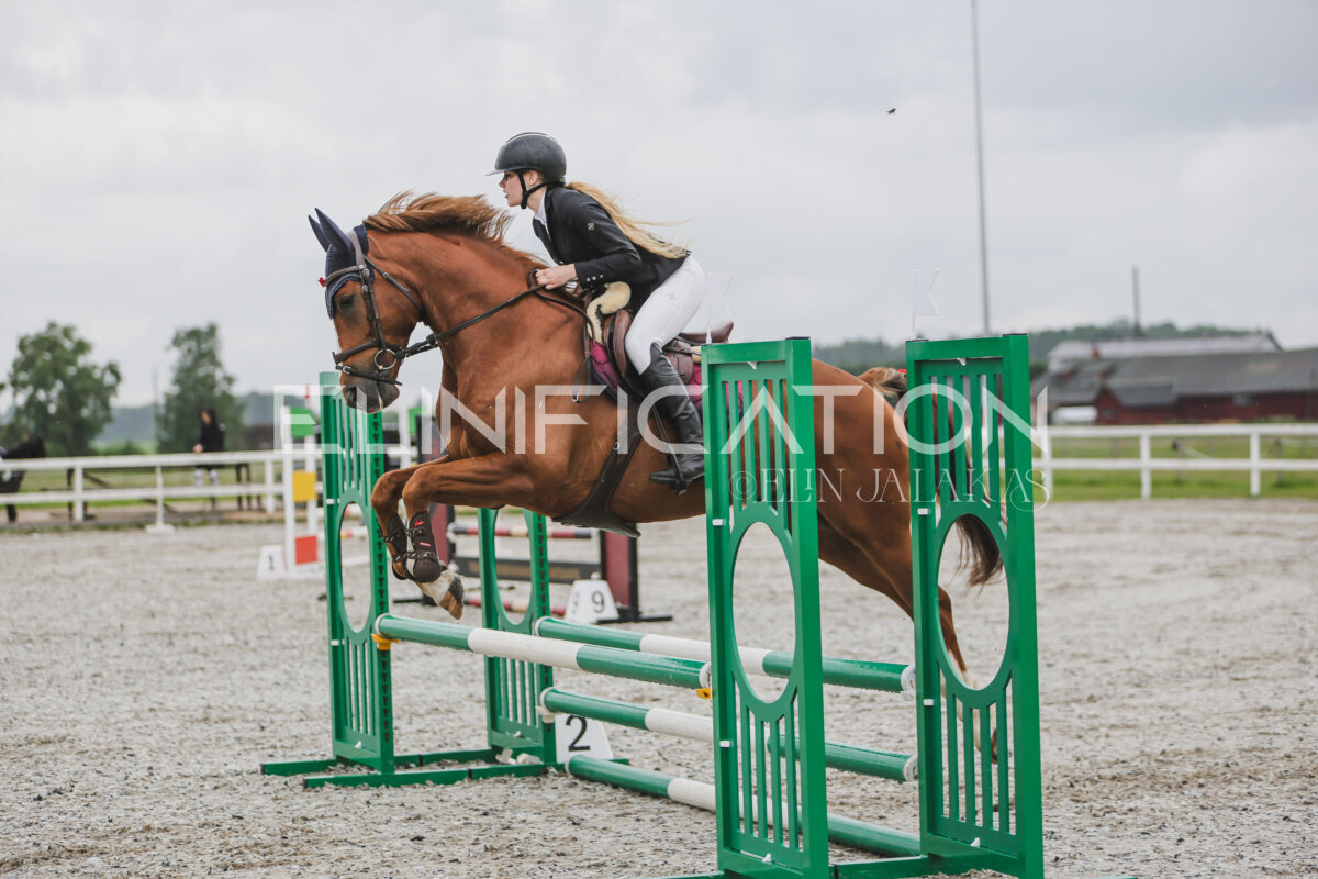 Tori_Karikas_2026_70_102