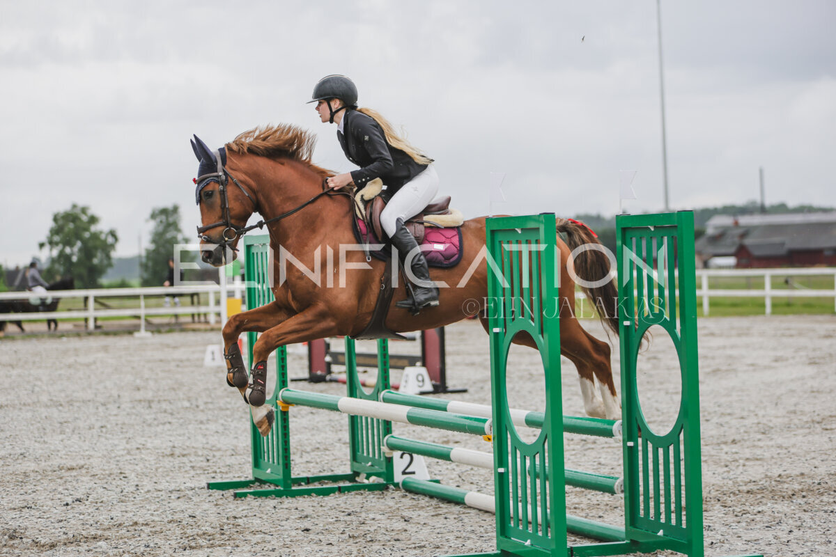 Tori_Karikas_2026_70_103