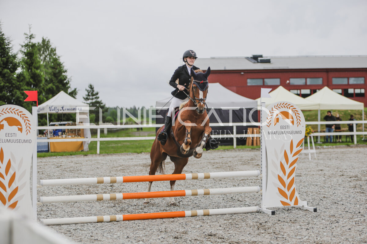 Tori_Karikas_2026_70_105