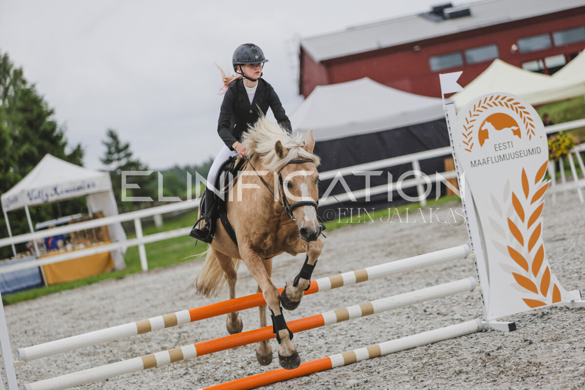 Tori_Karikas_2026_70_126