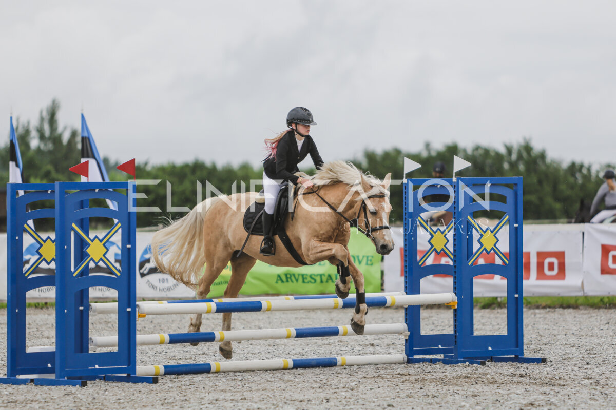 Tori_Karikas_2026_70_135
