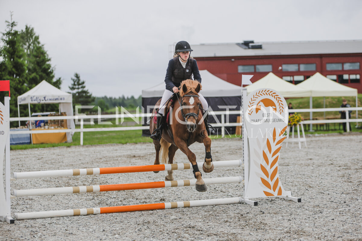 Tori_Karikas_2026_70_141