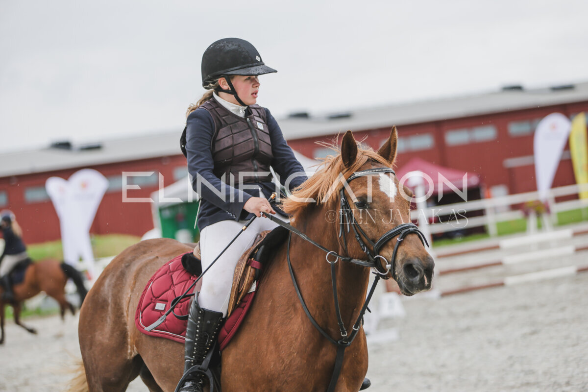 Tori_Karikas_2026_70_143