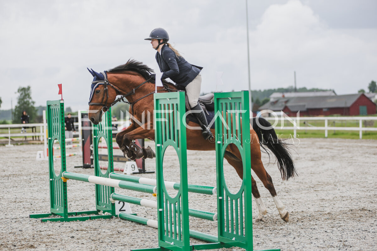 Tori_Karikas_2026_70_152