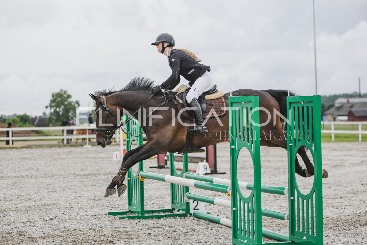 Tori_Karikas_2026_70_178