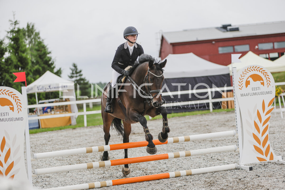 Tori_Karikas_2026_70_180