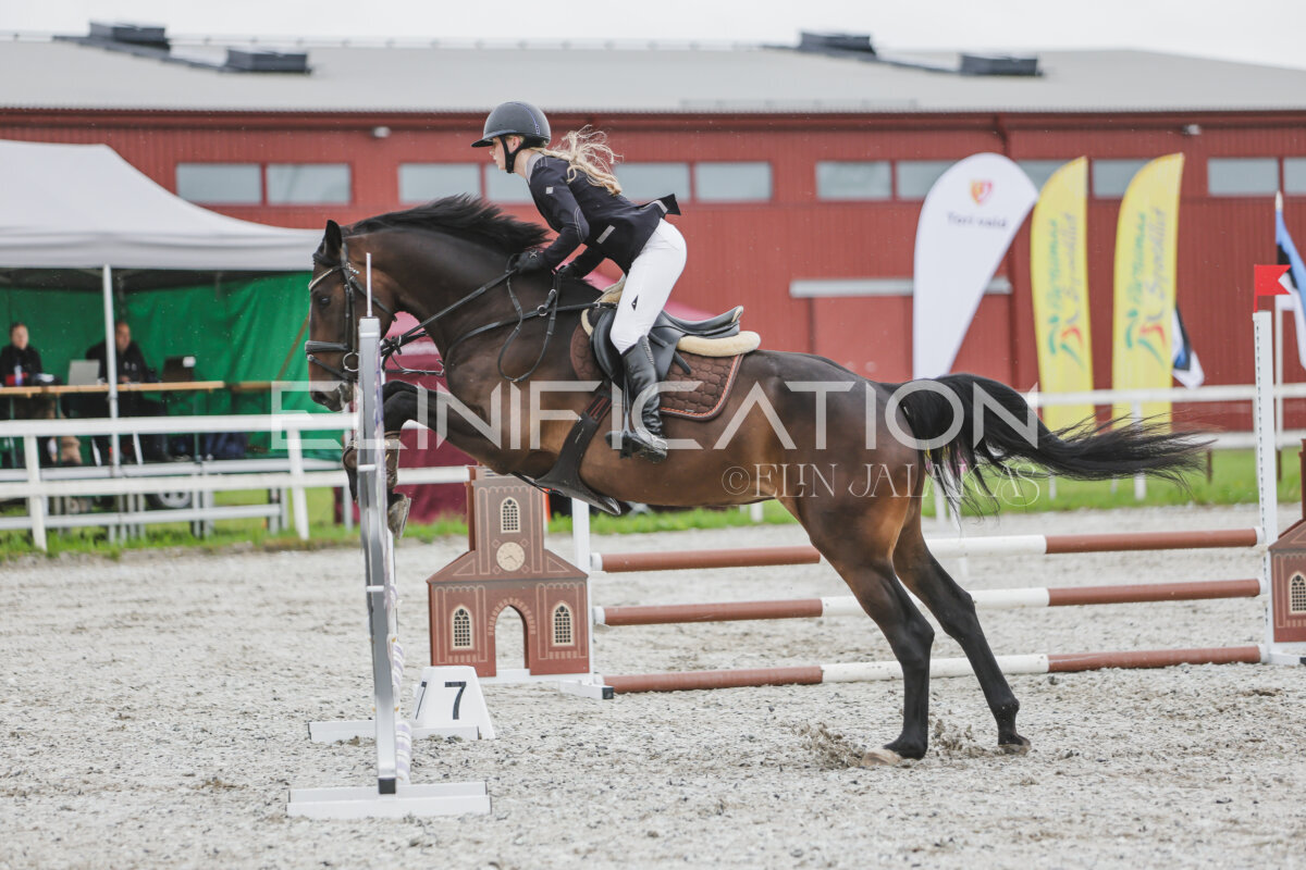 Tori_Karikas_2026_70_184