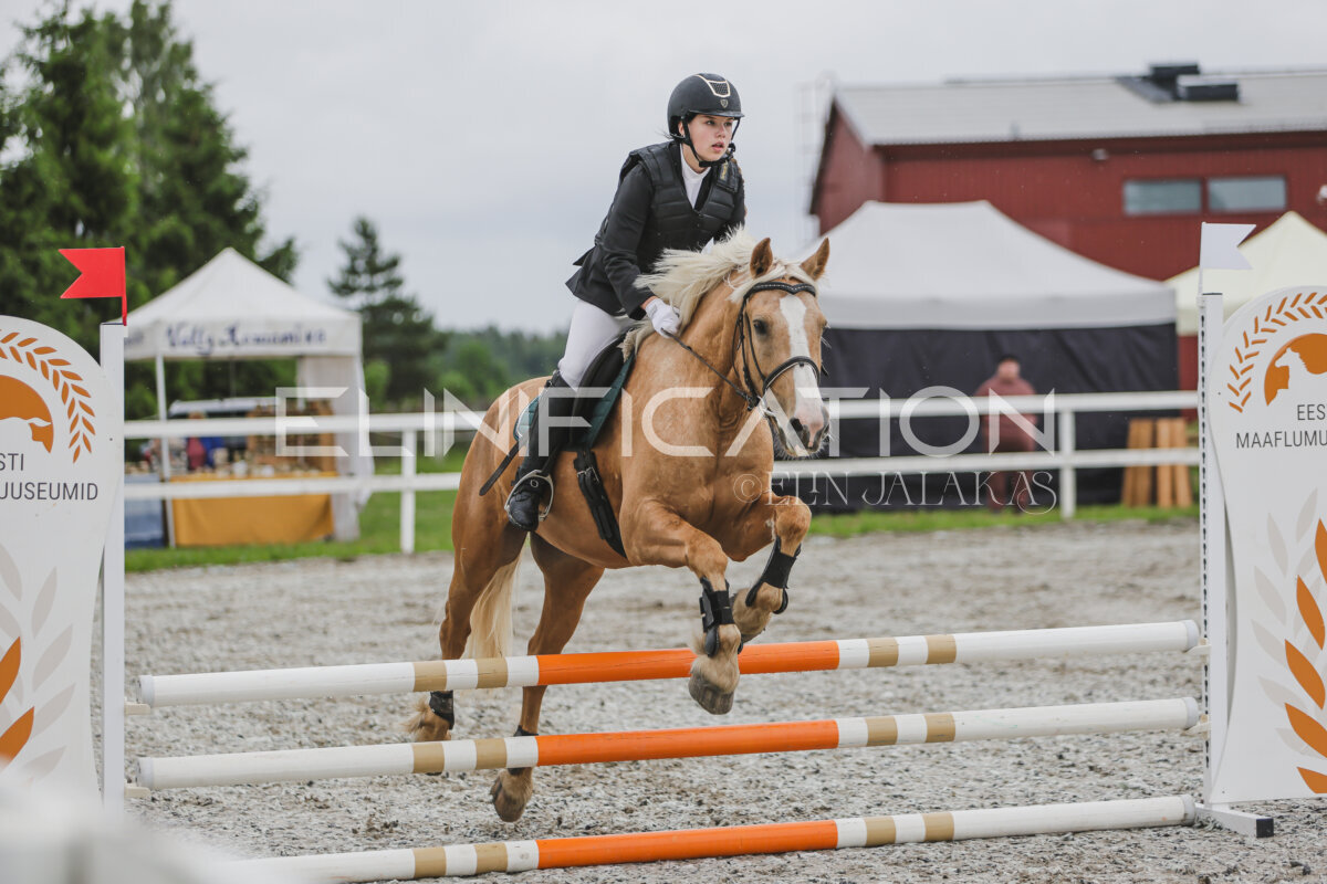 Tori_Karikas_2026_70_207