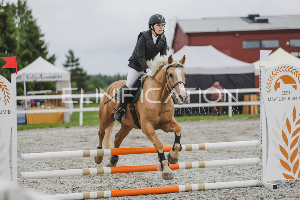 Tori_Karikas_2026_70_208