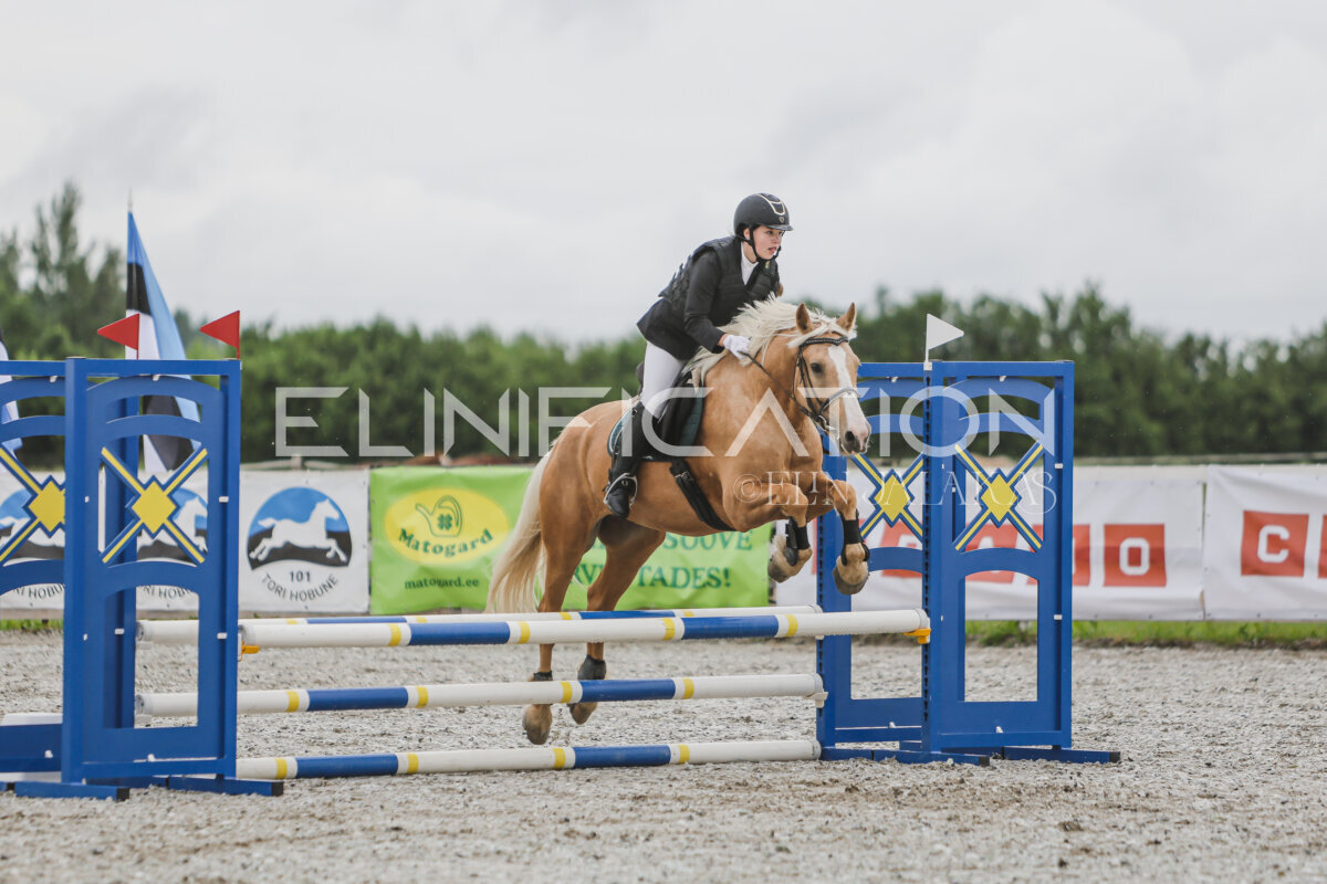 Tori_Karikas_2026_70_220
