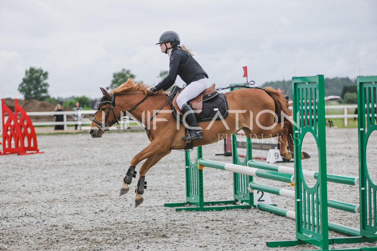 Tori_Karikas_2026_70_230