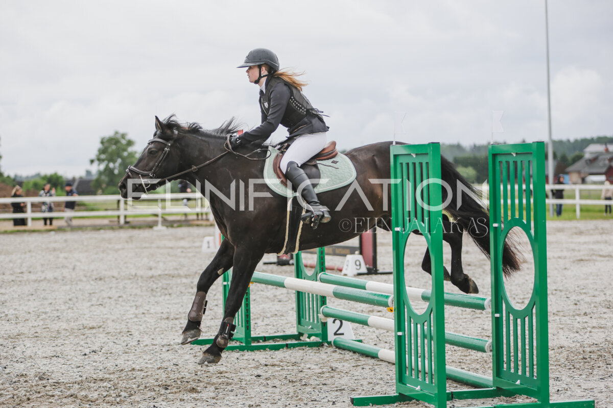 Tori_Karikas_2026_70_245