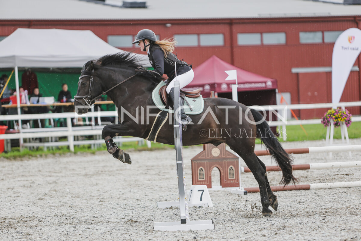 Tori_Karikas_2026_70_252