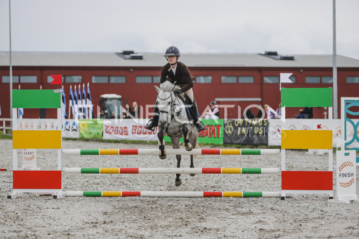 Tori_Karikas_2026_80_003