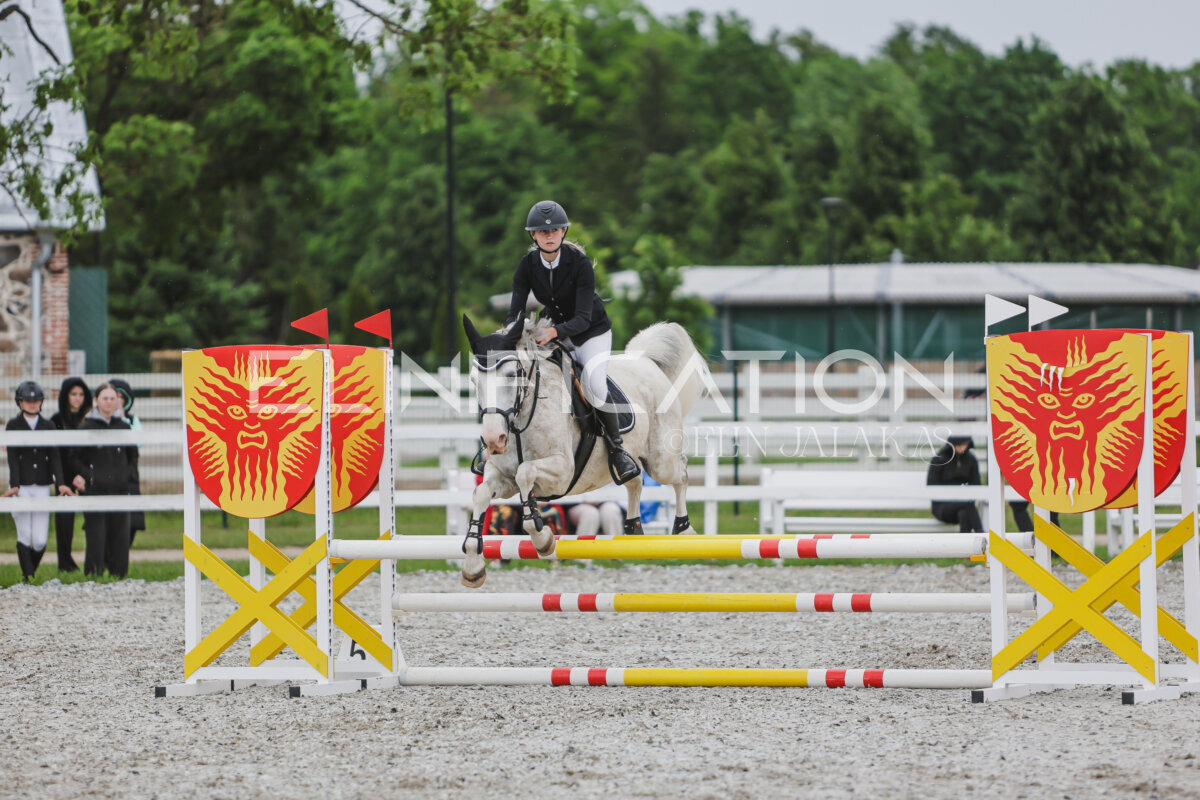 Tori_Karikas_2026_80_032