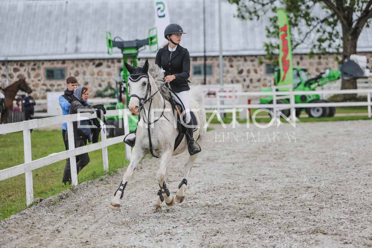 Tori_Karikas_2026_80_034
