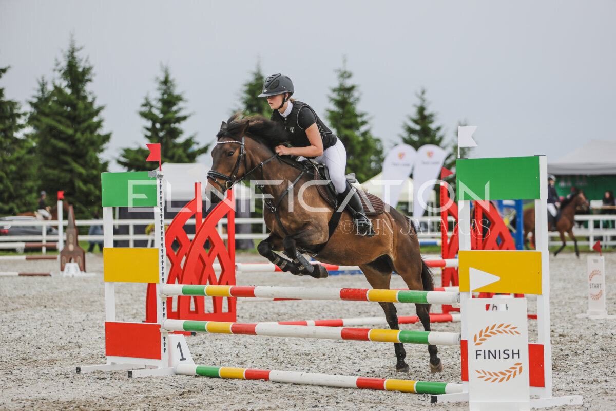 Tori_Karikas_2026_80_084