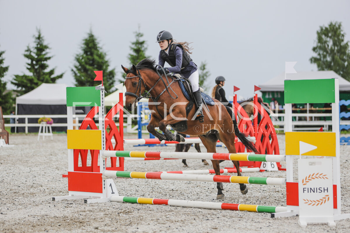 Tori_Karikas_2026_80_103