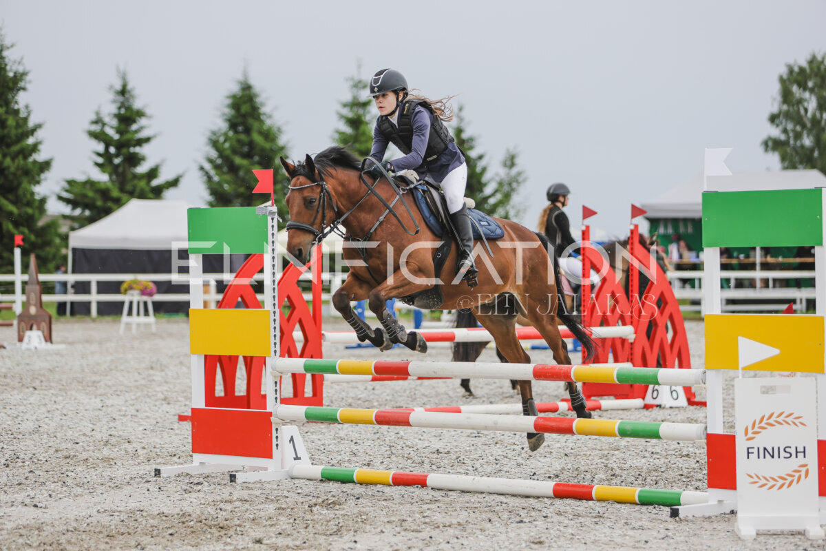Tori_Karikas_2026_80_104