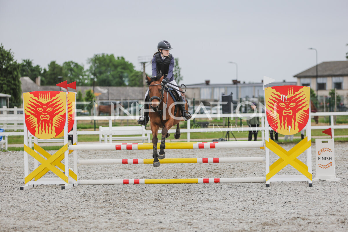 Tori_Karikas_2026_80_111