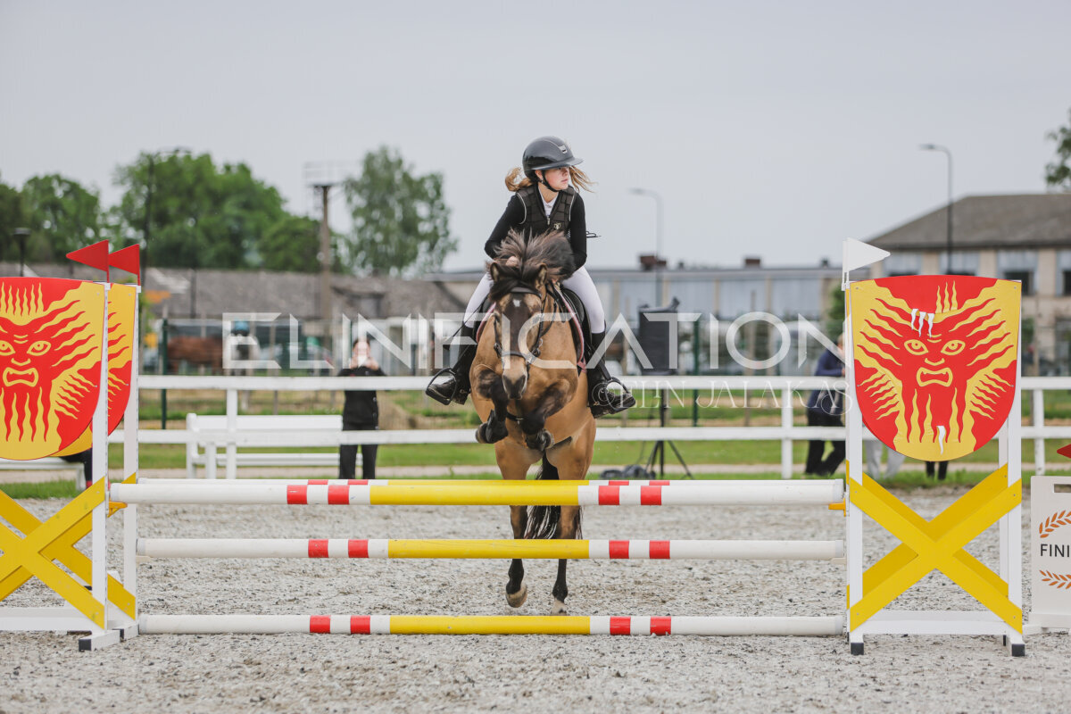 Tori_Karikas_2026_80_122