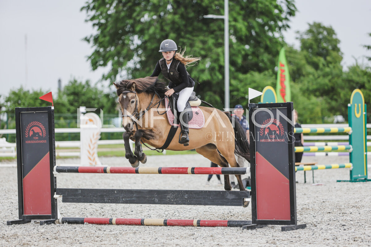 Tori_Karikas_2026_80_127