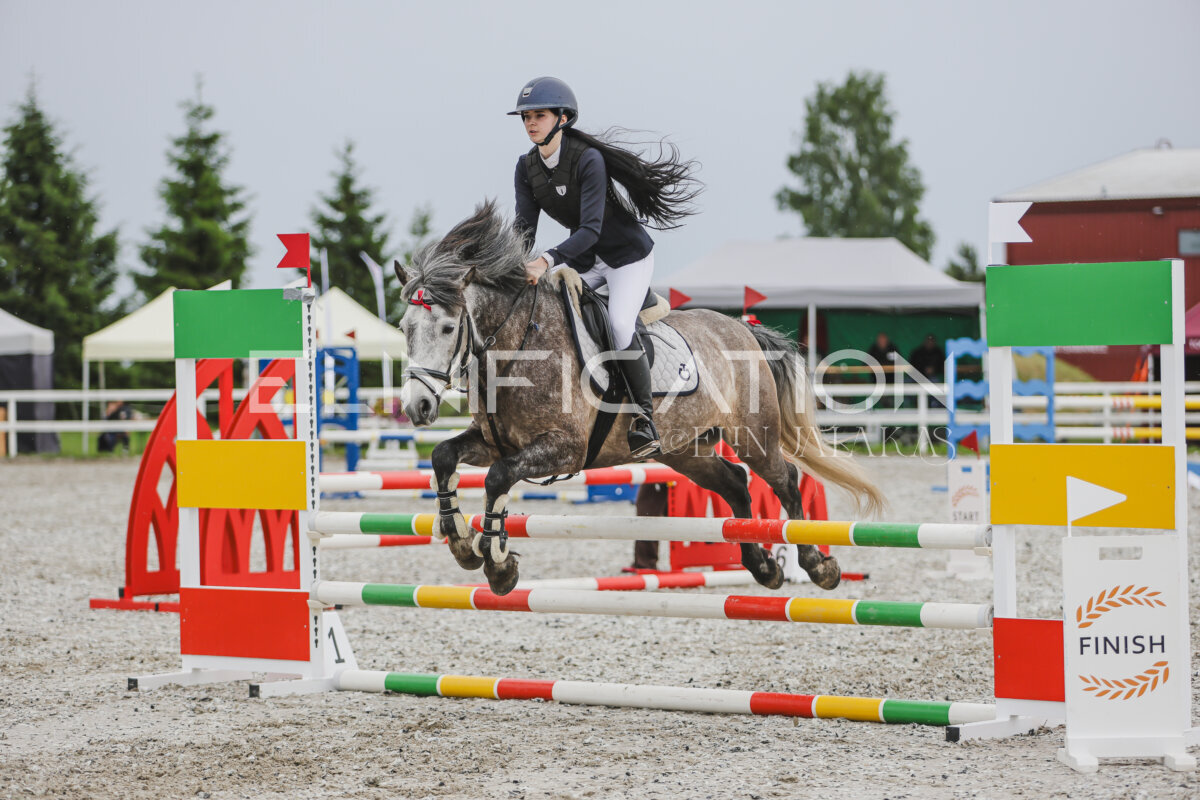 Tori_Karikas_2026_80_134