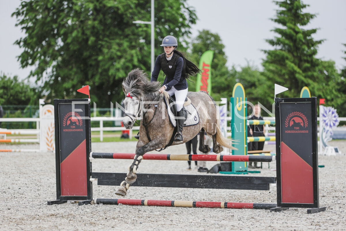 Tori_Karikas_2026_80_144