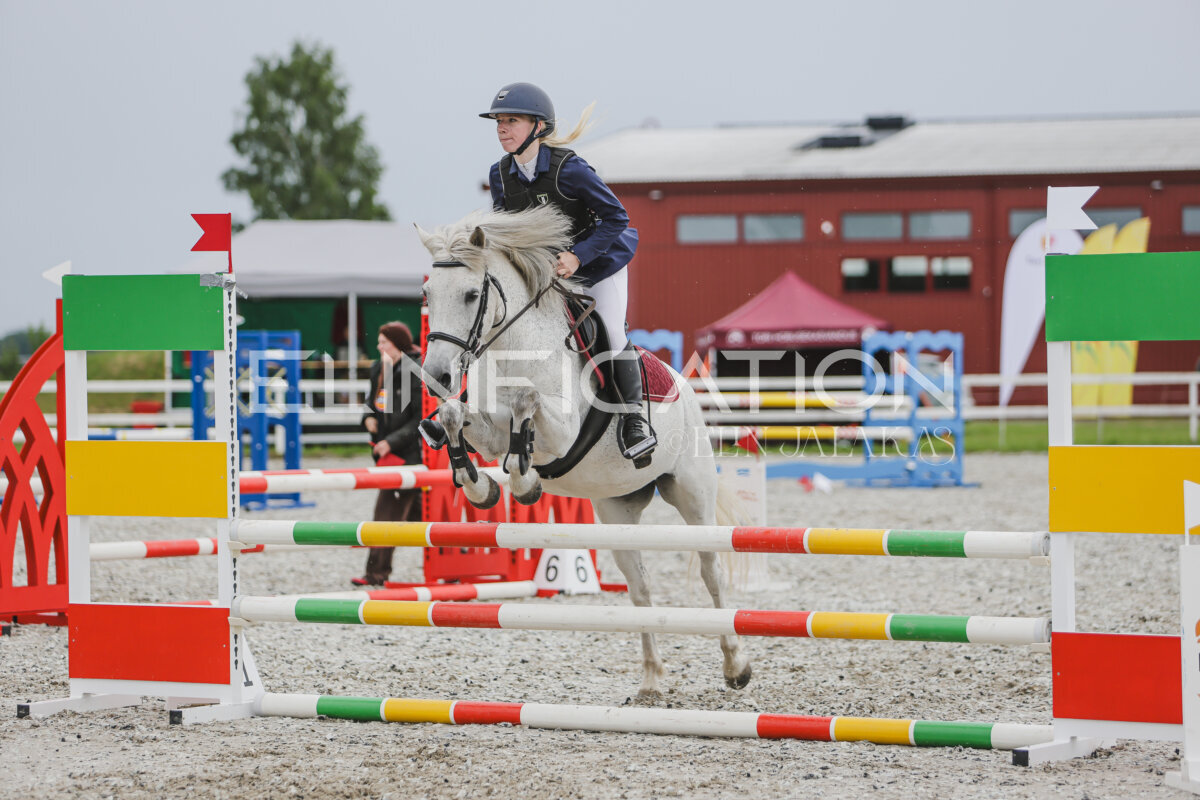 Tori_Karikas_2026_80_147