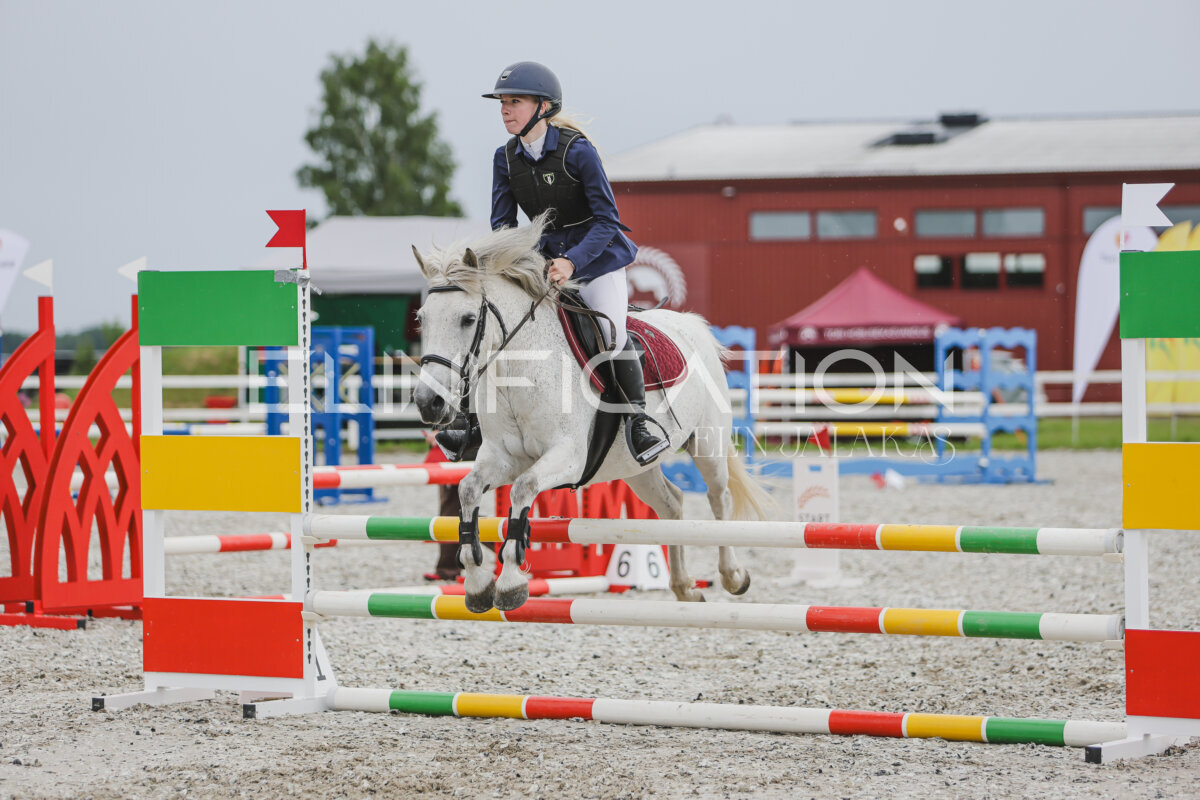 Tori_Karikas_2026_80_149