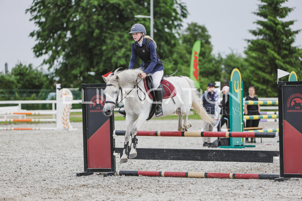Tori_Karikas_2026_80_156