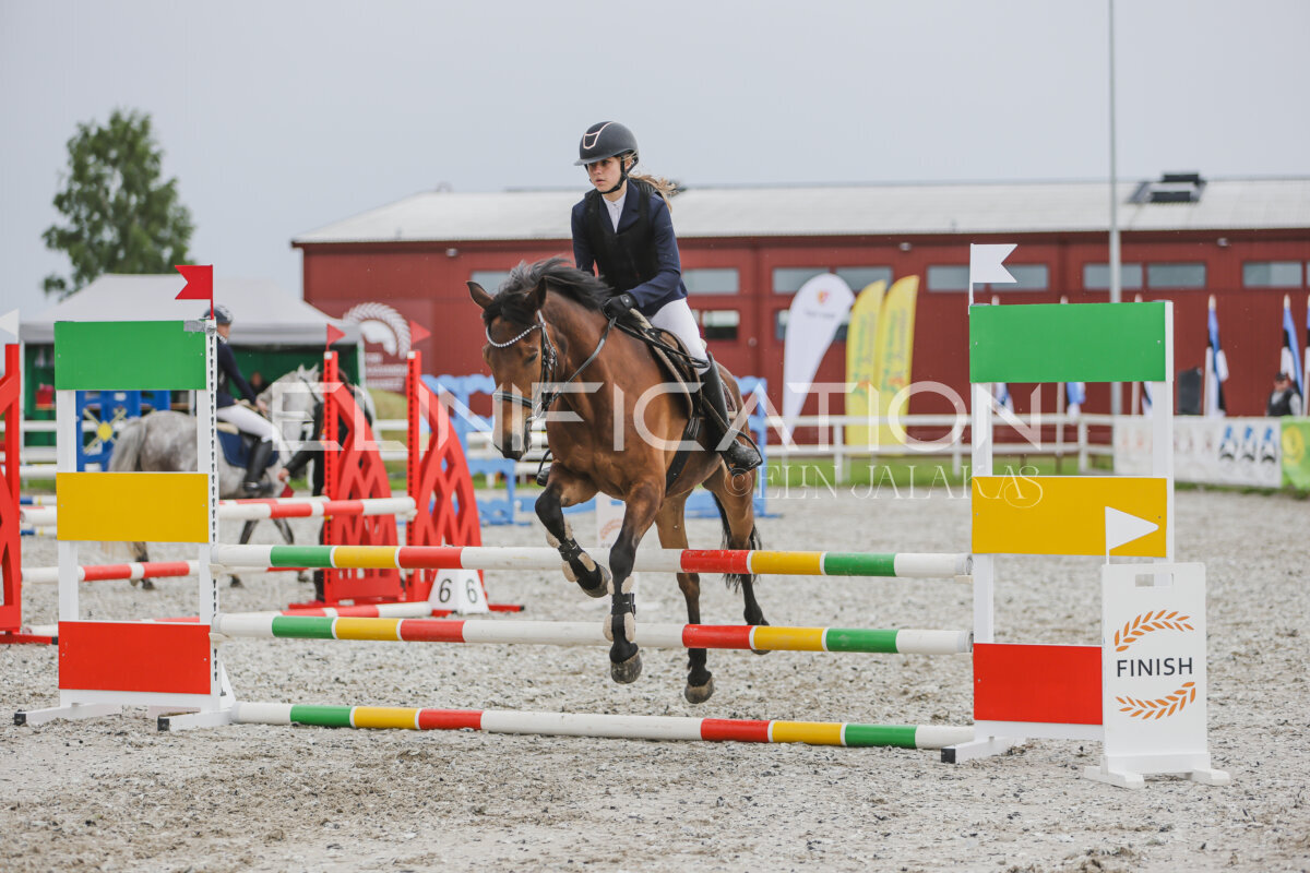 Tori_Karikas_2026_80_173