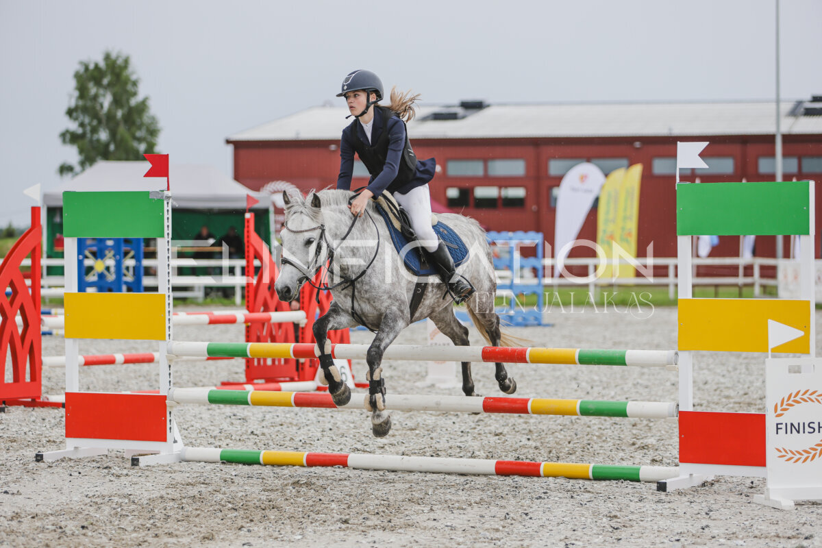 Tori_Karikas_2026_80_185