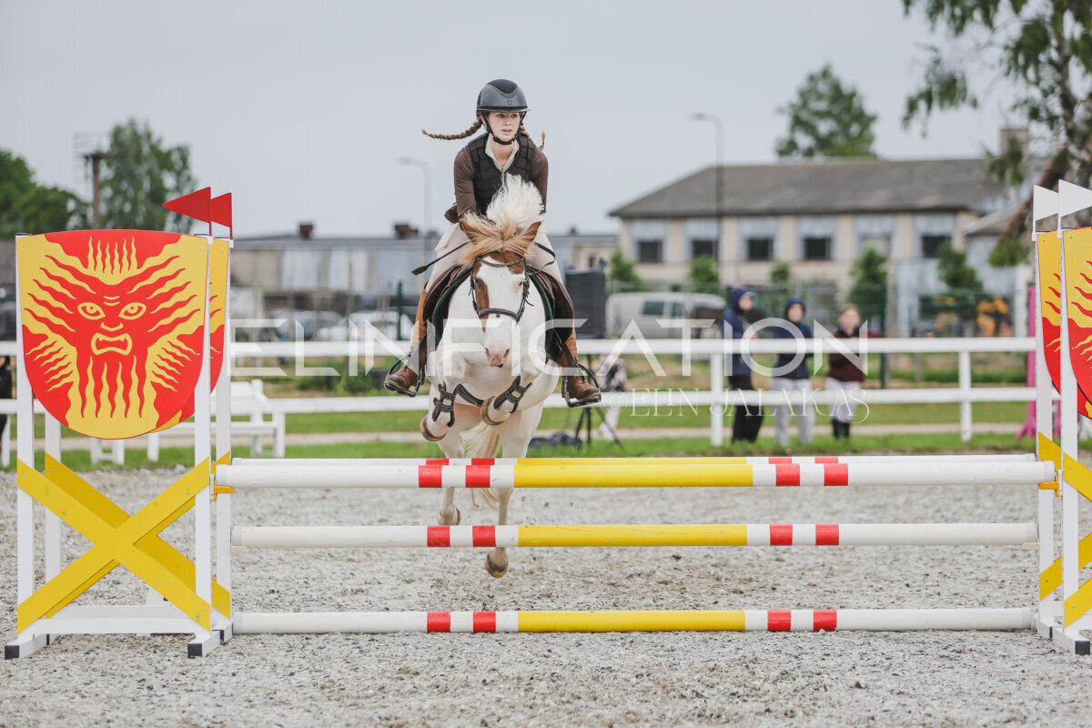 Tori_Karikas_2026_80_204