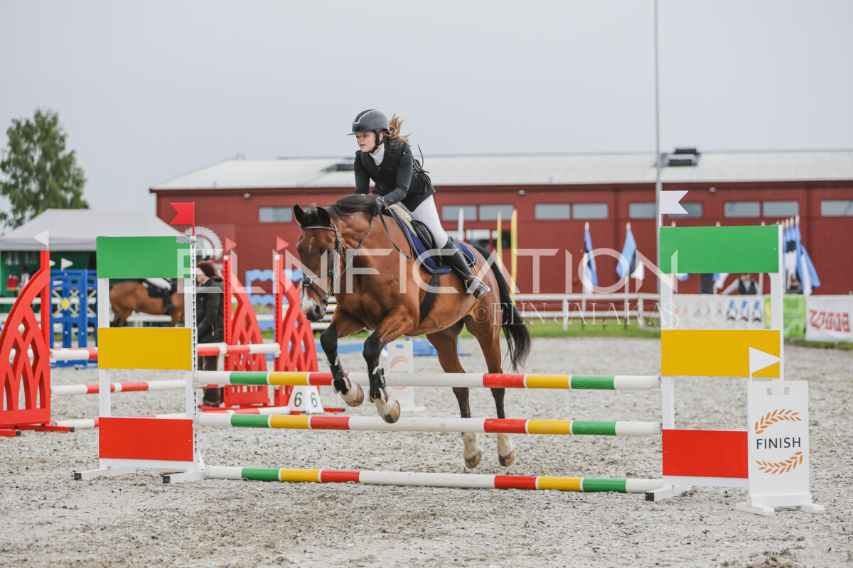 Tori_Karikas_2026_80_215