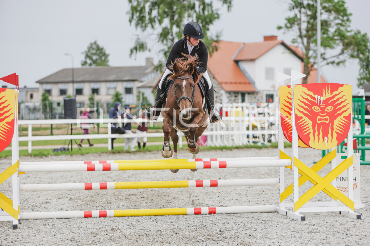 Tori_Karikas_2026_80_245
