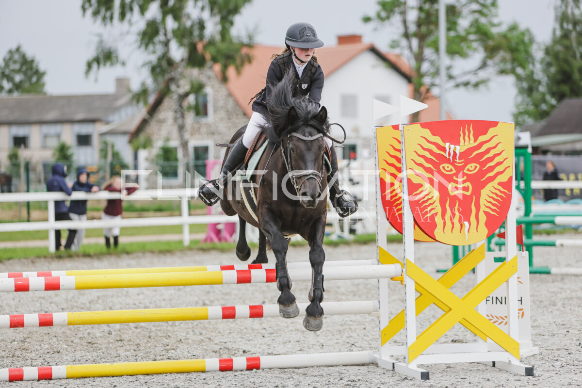 Tori_Karikas_2026_80_275