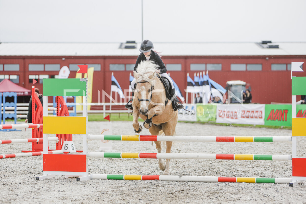 Tori_Karikas_2026_80_364