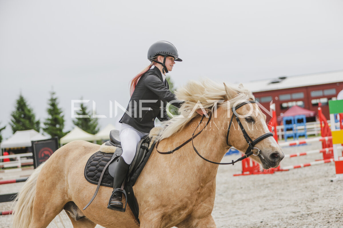 Tori_Karikas_2026_80_383