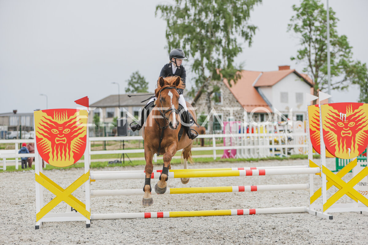 Tori_Karikas_2026_80_402