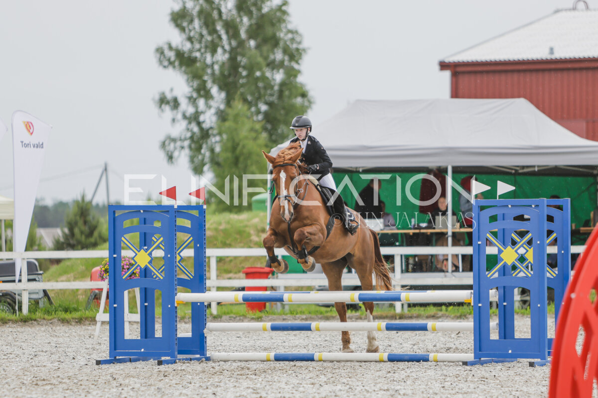 Tori_Karikas_2026_80_404