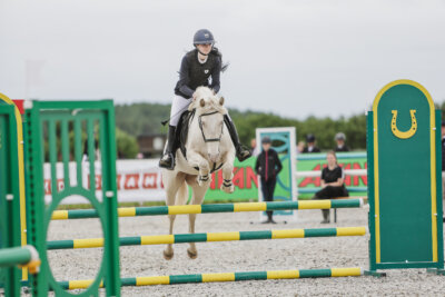Tori_Karikas_2026_90_002