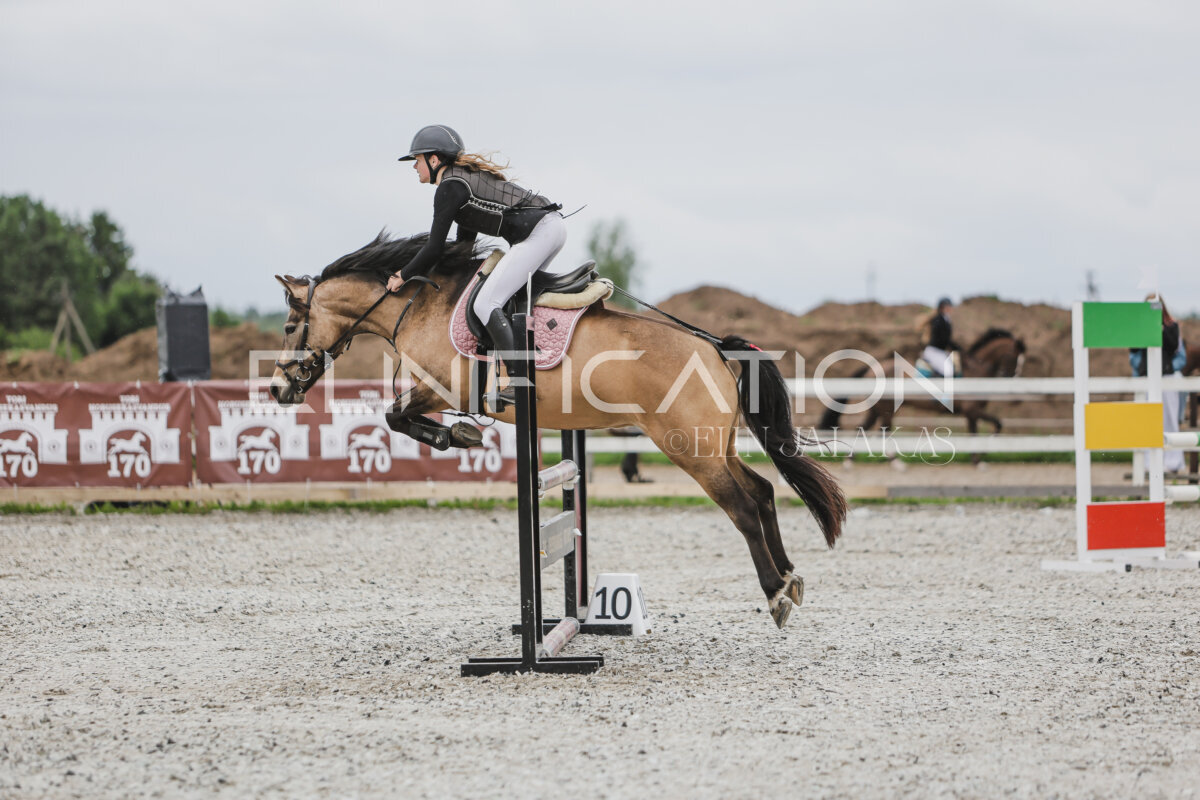 Tori_Karikas_2026_90_041