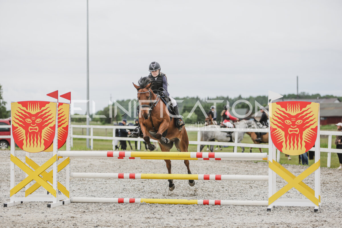 Tori_Karikas_2026_90_047