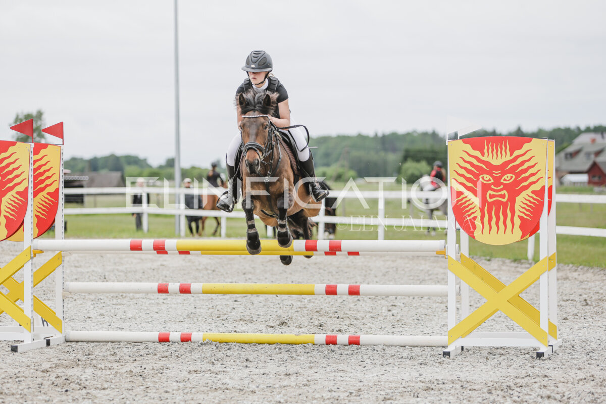 Tori_Karikas_2026_90_088
