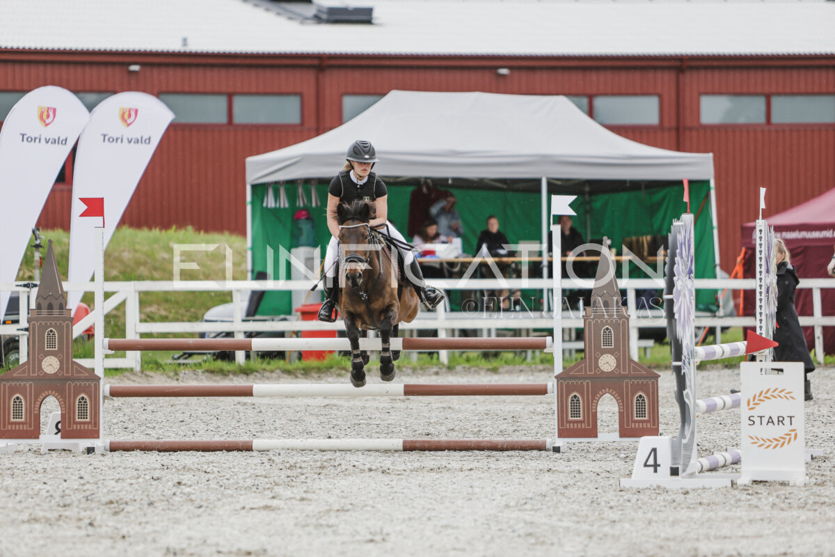 Tori_Karikas_2026_90_092