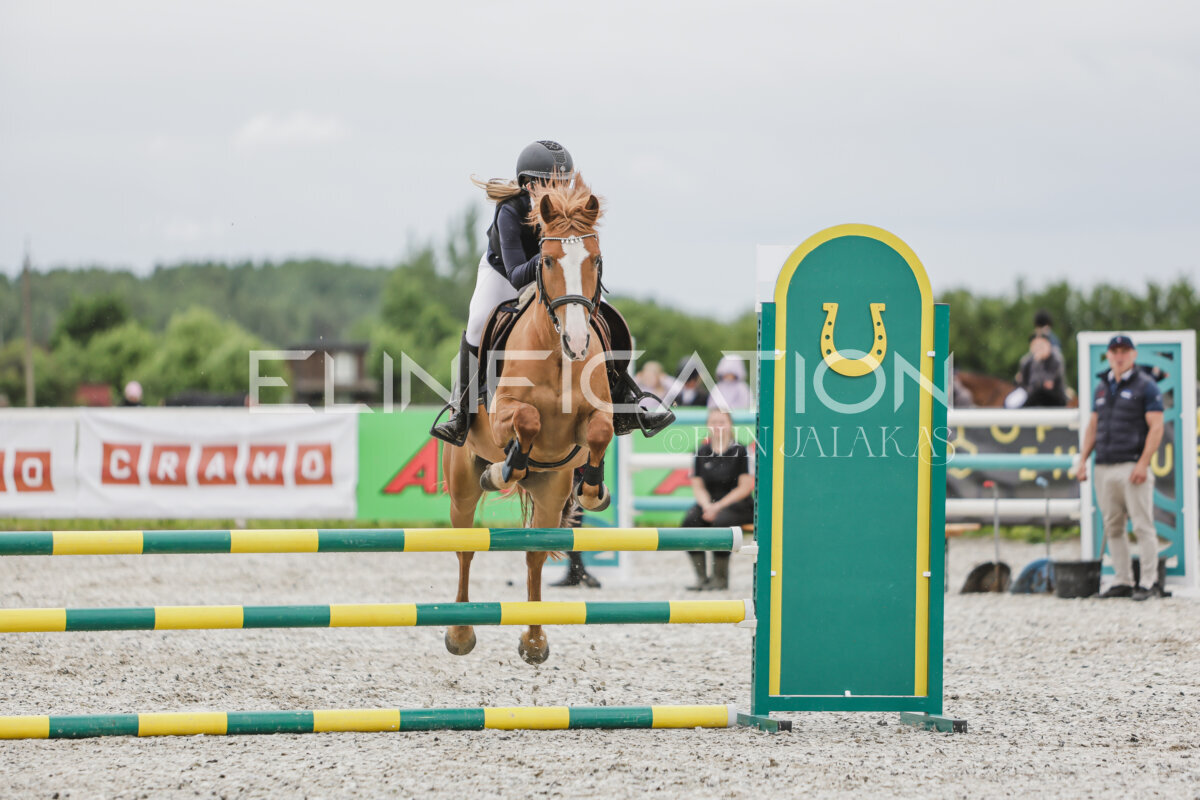 Tori_Karikas_2026_90_096
